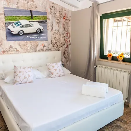 912 Паратико